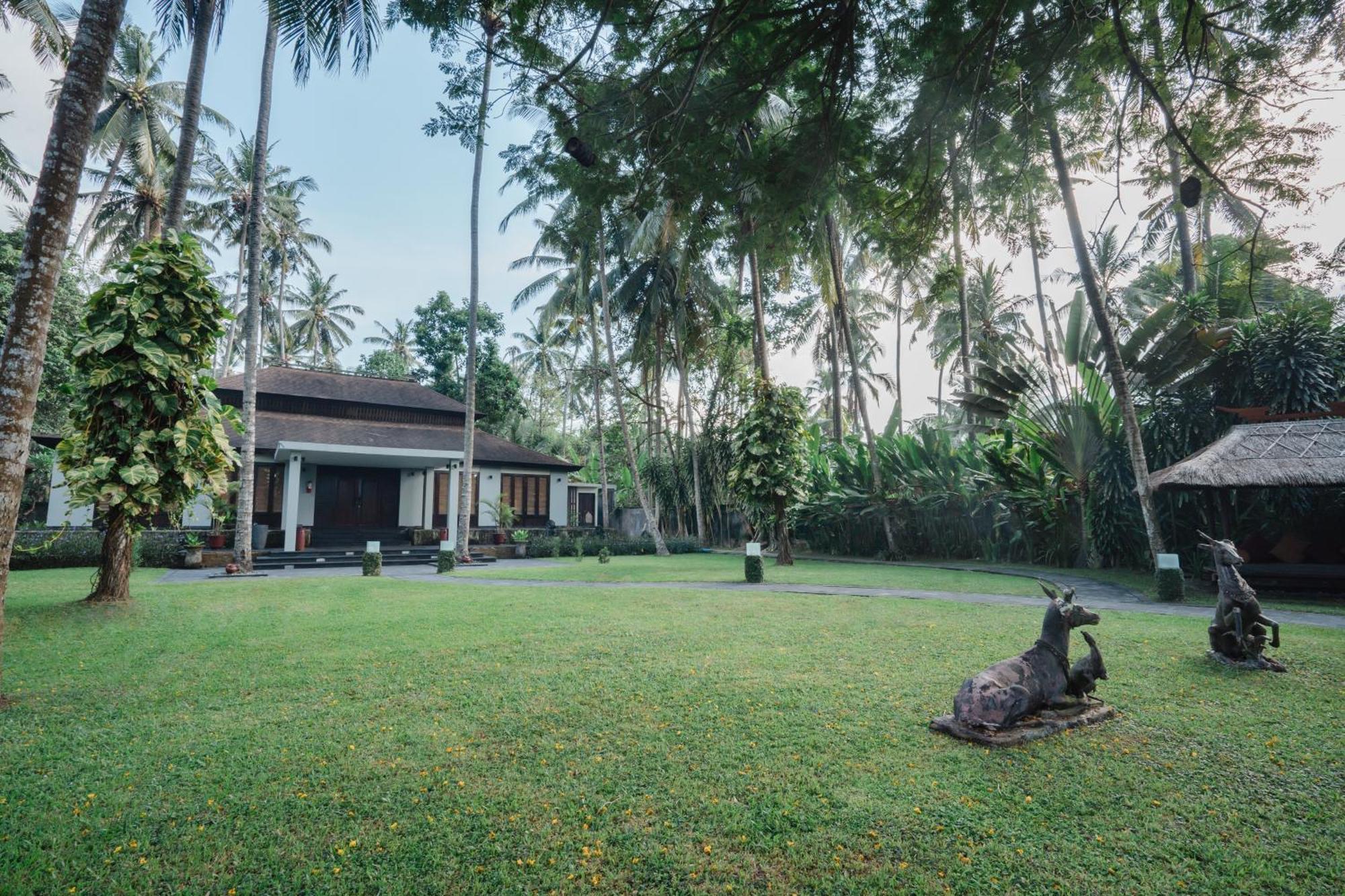 Ramayana Candidasa Beach Resort Esterno foto